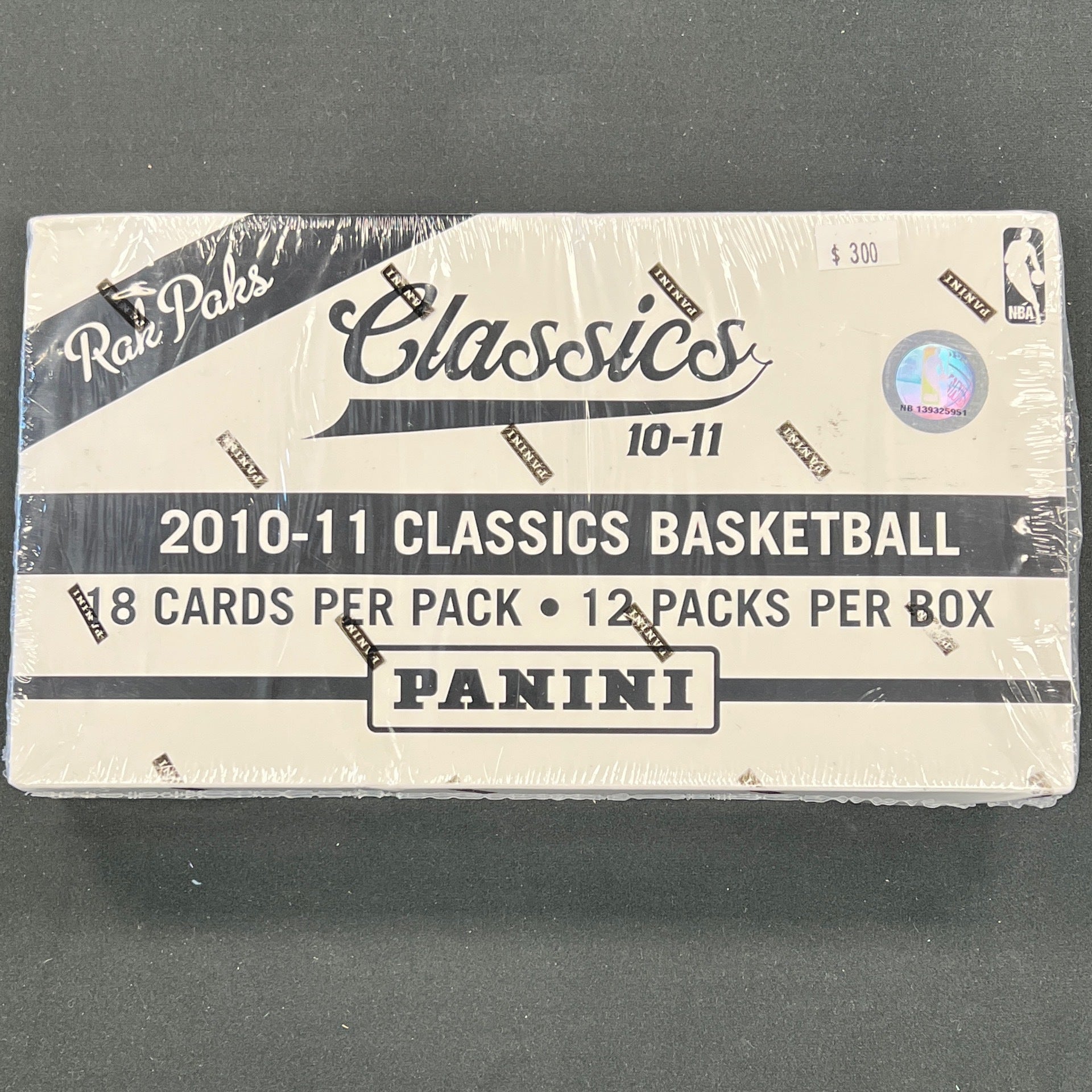 2010/11 Panini Classics Basketball Fat Pack Box